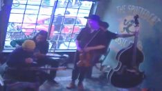 Amerika New Orleans The Spotted Cat Müzik Club Canlı izle (Sesli)