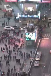 New York Times Meydanı -4-  Canlı izle