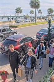 Amerika- Florida- St. Augustine – Tini Martini Bar Canlı izle