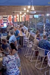 Amerika -Virjin Adaları -Saint John – Cruz Bay Beach Bar (SESLI) Canlı izle